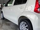 Ｘ　クツロギ　ＤＶＤ再生　フルセグ　運転席助手席エアバック　衝突安全ボディ　ドライブレコーダー　盗難防止システム　エアコン　ＡＢＳ　ナビＴＶ　ミュージックプレイヤー接続可　パワーステアリング　エアバック　４ＷＤ（27枚目）