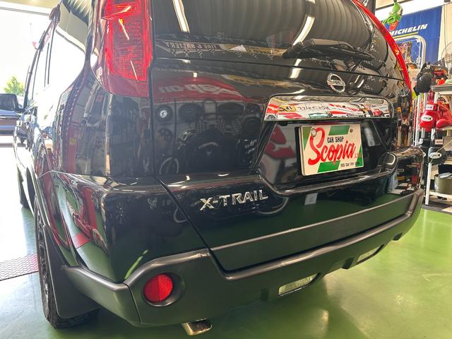 エクストレイル ２０Ｘ　ブラックホイール　ＴＯＹＯブロックタイヤ　スタッドレス＆ブラックホイールセット付き　新品ＬＥＤヘッドライト　ナビ　ＣＤ　ＵＳＢポート　バックモニター　ＥＴＣ　ワンオーナー　禁煙車　ディーラー記録簿付き（23枚目）