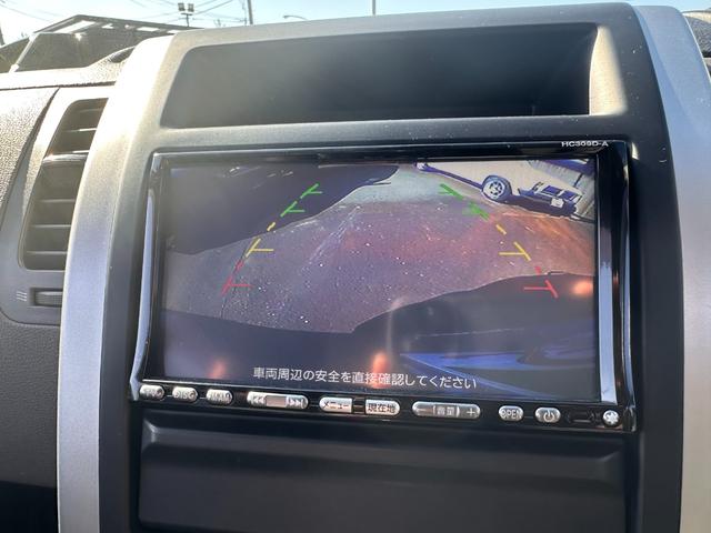 エクストレイル ２０Ｘ　ブラックホイール　ＴＯＹＯブロックタイヤ　スタッドレス＆ブラックホイールセット付き　新品ＬＥＤヘッドライト　ナビ　ＣＤ　ＵＳＢポート　バックモニター　ＥＴＣ　ワンオーナー　禁煙車　ディーラー記録簿付き（25枚目）