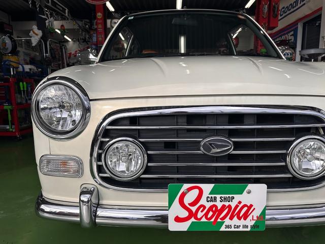 ミラジーノ ミニライトスペシャル　オルタネータ交換（Ｒ７年１１月）　新品ホワイトリボンタイヤ　新品ブラウンシートカバー　ＮＡＲＤＩステアリング＆シフトノブ　ホワイトホイール　新品フロアマット　純正ホワイトカラー　ＵＳＢ接続オーディオ（6枚目）