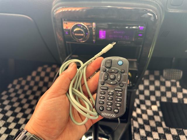 ミラジーノ ミニライトスペシャル　オルタネータ交換（Ｒ７年１１月）　新品ホワイトリボンタイヤ　新品ブラウンシートカバー　ＮＡＲＤＩステアリング＆シフトノブ　ホワイトホイール　新品フロアマット　純正ホワイトカラー　ＵＳＢ接続オーディオ（39枚目）