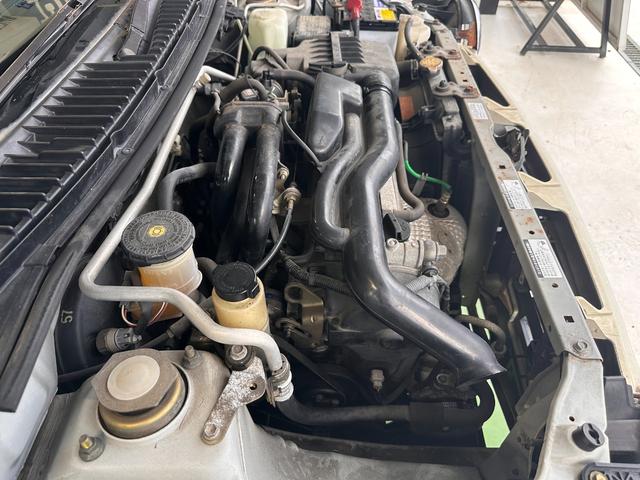 ミラジーノ ミニライトスペシャル　オルタネータ交換（Ｒ７年１１月）　新品ホワイトリボンタイヤ　新品ブラウンシートカバー　ＮＡＲＤＩステアリング＆シフトノブ　ホワイトホイール　新品フロアマット　純正ホワイトカラー　ＵＳＢ接続オーディオ（68枚目）