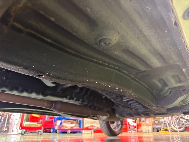 ミラジーノ ミニライトスペシャル　オルタネータ交換（Ｒ７年１１月）　新品ホワイトリボンタイヤ　新品ブラウンシートカバー　ＮＡＲＤＩステアリング＆シフトノブ　ホワイトホイール　新品フロアマット　純正ホワイトカラー　ＵＳＢ接続オーディオ（72枚目）