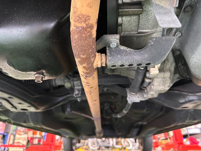 ミラジーノ ミニライトスペシャル　オルタネータ交換（Ｒ７年１１月）　新品ホワイトリボンタイヤ　新品ブラウンシートカバー　ＮＡＲＤＩステアリング＆シフトノブ　ホワイトホイール　新品フロアマット　純正ホワイトカラー　ＵＳＢ接続オーディオ（73枚目）