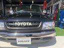 TOYOTA HILUX SPORTS PICK UP