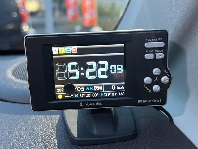 ポルテ Ｆ　アラモード　ドゥ　社外ＨＤＤナビ　ＣＤ　ＤＶＤ　Ｂｌｕｅｔｏｏｔｈ　ＭＳ　フルセグ　バックカメラ　前後ドラレコ　ＥＴＣ　片側電動ドア　純正シートカバー　アイドリングストップ　横滑防止　スマートキー　ＬＥＤライト　フォグ（19枚目）