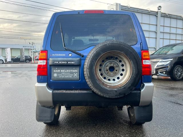パジェロミニ Ｘ　５速マニュアル　４ＷＤ　純正オーディオ　フォグランプ　背面タイヤ　社外アルミ　群馬仕入（12枚目）