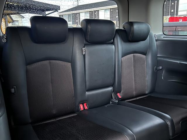 エルグランド ２５０ハイウェイスター　純正メモリーナビ　フルセグ　バックカメラ　後席モニター　Ｆドラレコ　ＥＴＣ　デジタルミラー　半革シート　片側電動ドア　クルコン　横滑り防止　ＬＥＤライト　フォグ　純正１８インチアルミ　名古屋仕入（28枚目）