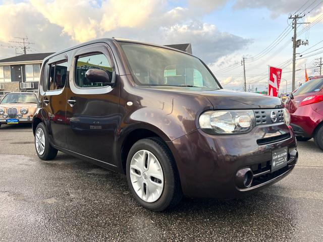 キューブ １５Ｘ　Ｍセレクション　ワンオーナー　純正メモリーナビ　ＣＤ　ＤＶＤ　ＵＳＢ　フルセグ　ＥＴＣ　ライトレベライザー　インテリジェントキー　関東仕入（8枚目）