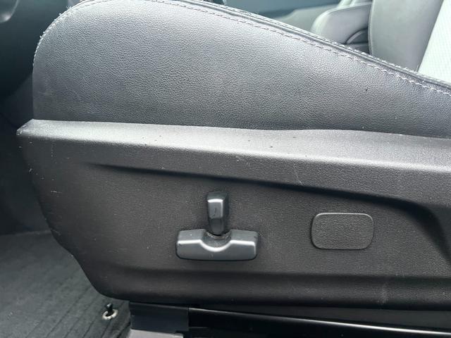 レガシィツーリングワゴン ２．５ＧＴアイサイトスポーツセレクション　純正ＨＤＤナビ　ＣＤ　ＤＶＤ　Ｂｌｕｅｔｏｏｔｈ　ＵＳＢ　ＭＳ　フルセグ　Ｂカメラ　前後ドラレコ　半革シート　アイサイト　パドルシフト　クルコン　横滑り防止　ＨＩＤ　フォグ　純正アルミ　名古屋仕入（30枚目）