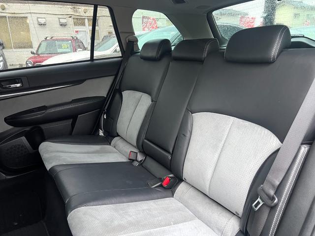 レガシィツーリングワゴン ２．５ＧＴアイサイトスポーツセレクション　純正ＨＤＤナビ　ＣＤ　ＤＶＤ　Ｂｌｕｅｔｏｏｔｈ　ＵＳＢ　ＭＳ　フルセグ　Ｂカメラ　前後ドラレコ　半革シート　アイサイト　パドルシフト　クルコン　横滑り防止　ＨＩＤ　フォグ　純正アルミ　名古屋仕入（31枚目）