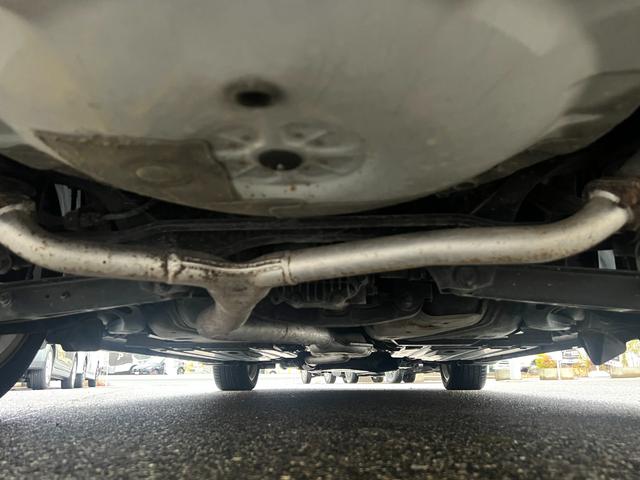 レガシィツーリングワゴン ２．５ＧＴアイサイトスポーツセレクション　純正ＨＤＤナビ　ＣＤ　ＤＶＤ　Ｂｌｕｅｔｏｏｔｈ　ＵＳＢ　ＭＳ　フルセグ　Ｂカメラ　前後ドラレコ　半革シート　アイサイト　パドルシフト　クルコン　横滑り防止　ＨＩＤ　フォグ　純正アルミ　名古屋仕入（38枚目）