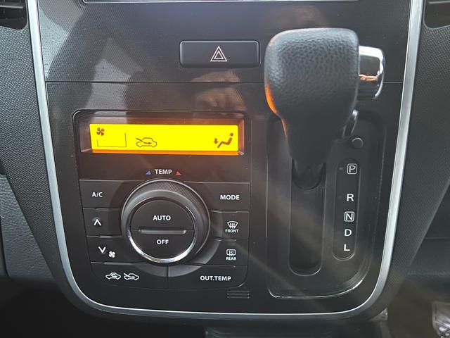 ワゴンRスティングレー X ワンオーナー 社外HDDナビ フルセグ 本革巻ステアリング スマートキー HID フォグ 純正アルミ 名古屋仕入(15枚目)