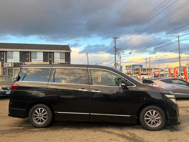 エルグランド 250ハイウェイスターアーバンクロム 社外メモリーナビ CD DVD Bluetooth フルセグ 後席モニター バックカメラ ETC 両側電動ドア 半革シート 横滑り防止 インテリキー HID フォグ 社外16インチアルミ(10枚目)