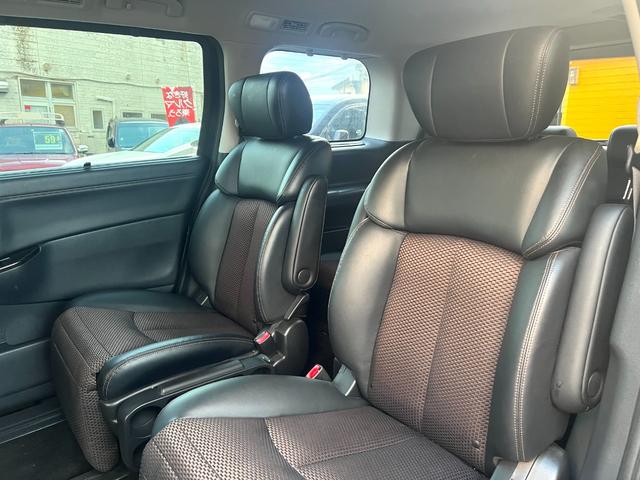 エルグランド 250ハイウェイスターアーバンクロム 社外メモリーナビ CD DVD Bluetooth フルセグ 後席モニター バックカメラ ETC 両側電動ドア 半革シート 横滑り防止 インテリキー HID フォグ 社外16インチアルミ(29枚目)