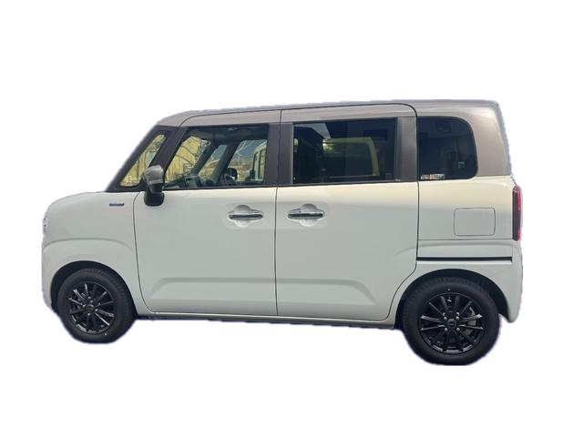 ワゴンＲスマイル ハイブリッドＸ　社外８インチナビ＆バックカメラ　オートライト　両側パワースライドドア　プッシュスタート　シートヒーター　オートエアコン　スズキセーフティーサポート　４ＷＤ　スタッドレスタイヤ付き　フォグランプ（10枚目）