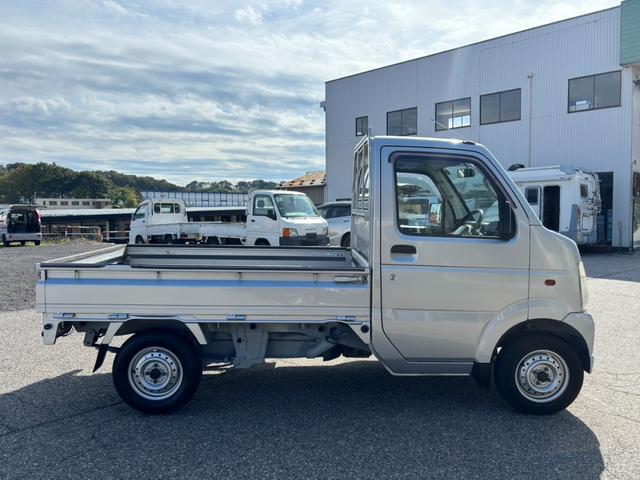 キャリイトラック KC オートマ4WD エアコン パワステ 防衛処理済  タイミングチェーン AT車 切替4WD(4枚目)