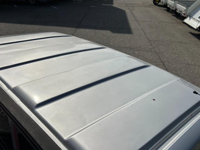 キャリイトラック KC オートマ4WD エアコン パワステ 防衛処理済  タイミングチェーン AT車 切替4WD(24枚目)