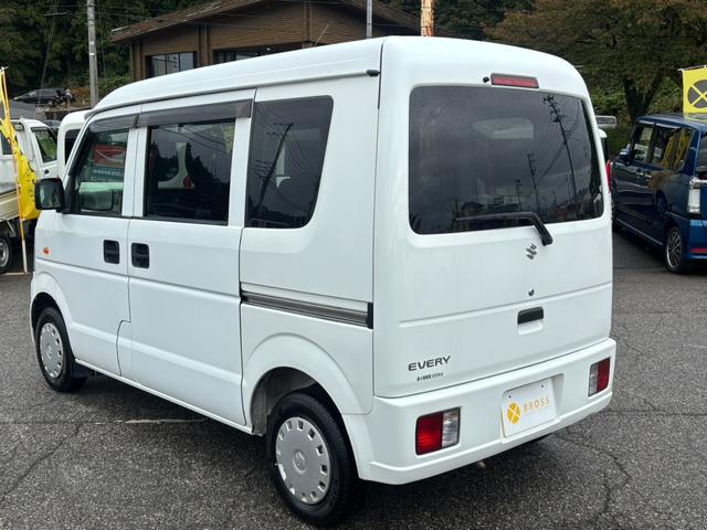 エブリイ ジョイン 4WD オートマ車 タイヤ新品 エアコン パワステ パワーウインドウ ABS キーレス ファブリックシート リア分割式シート リアヒーター プライバシーガラス リアワイパー 1年間走行距離無制限保証付(7枚目)