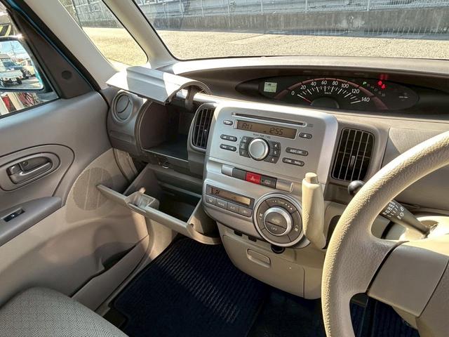 タント Ｘ　エアバック　スマ－トキ－　ＰＳ　ＰＷ　Ｗエアバッグ　左側パワースライドドア　ＥＴＣ　キーレス　エアコン　衝突安全ボディ　盗難防止システム　ＡＢＳ　ベンチシート　寒冷地仕様　アイドリングＳＴＯＰ　４ＷＤ（28枚目）