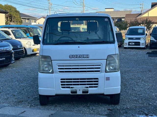 キャリイトラック ＫＣエアコン・パワステ　４ＷＤ　エアコン　パワーステアリング　５速マニュアル車　車検整備付き　レベライザー　ＦＭ／ＡＭラジオチューナー　切り替え式（2枚目）