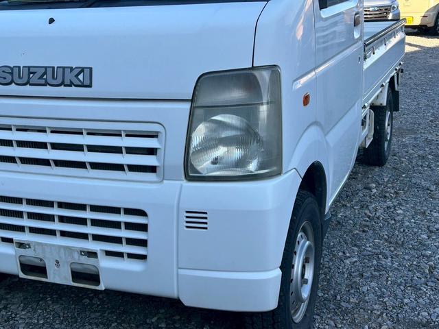 キャリイトラック ＫＣエアコン・パワステ　４ＷＤ　エアコン　パワーステアリング　５速マニュアル車　車検整備付き　レベライザー　ＦＭ／ＡＭラジオチューナー　切り替え式（10枚目）