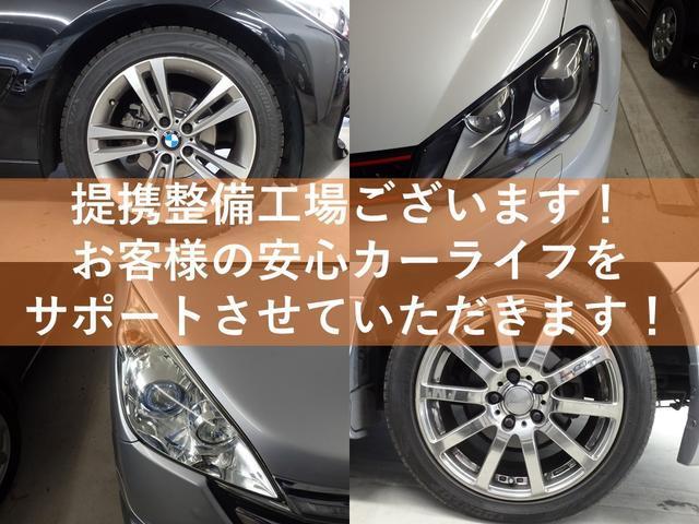 オデッセイ アブソルート　ナビ　ＴＶ　バックカメラ　４ＷＤ　両側パワースライドドア　３列シ－ト　８人乗り　盗難防止システム　衝突被害軽減システム　Ｂｌｕｅｔｏｏｔｈ接続　スマートーキ　プシュッスタート（4枚目）