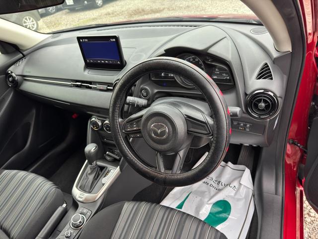 ＭＡＺＤＡ２ １５Ｓ　スマートエディション　ナビ　ＴＶ　バックカメラ　サイドカメラ　フロントカメラ　ＥＴＣ　アイドリングストップ　スマートーキ　プシュッスタート　衝突被害軽減システム　盗難防止システム　Ｂｌｕｅｔｏｏｔｈ接続（15枚目）