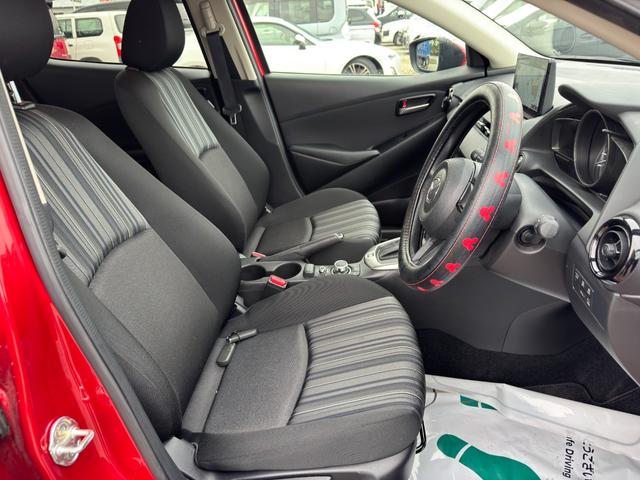 ＭＡＺＤＡ２ １５Ｓ　スマートエディション　ナビ　ＴＶ　バックカメラ　サイドカメラ　フロントカメラ　ＥＴＣ　アイドリングストップ　スマートーキ　プシュッスタート　衝突被害軽減システム　盗難防止システム　Ｂｌｕｅｔｏｏｔｈ接続（38枚目）