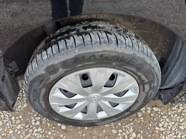 ヴォクシー X ナビ TV バックカメラ 後席モニター付き 両側パワースライドドア ドライブレコーダー スマートーキ プシュッスタート 3列シ-ト 8人乗り アイドリングストップ パワーウィンドウ(45枚目)