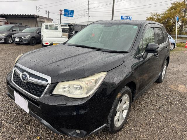 フォレスター ２．０ｉ－Ｌ　アイサイト　エアコン　パワーステアリング　パワーウィンドウ　運転席エアバッグ　助手席エアバッグ　盗難防止システム　衝突安全ボディ　衝突被害軽減システム（8枚目）