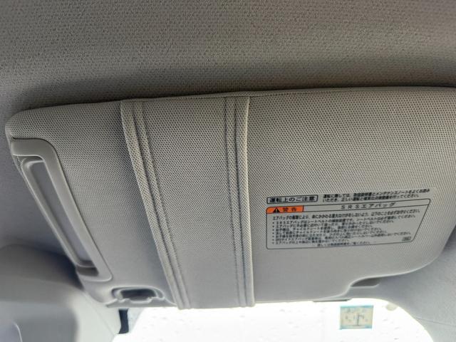 フォレスター ２．０ｉ－Ｌ　アイサイト　エアコン　パワーステアリング　パワーウィンドウ　運転席エアバッグ　助手席エアバッグ　盗難防止システム　衝突安全ボディ　衝突被害軽減システム（30枚目）