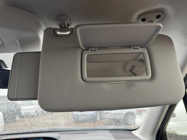 フォレスター ２．０ｉ－Ｌ　アイサイト　エアコン　パワーステアリング　パワーウィンドウ　運転席エアバッグ　助手席エアバッグ　盗難防止システム　衝突安全ボディ　衝突被害軽減システム（31枚目）