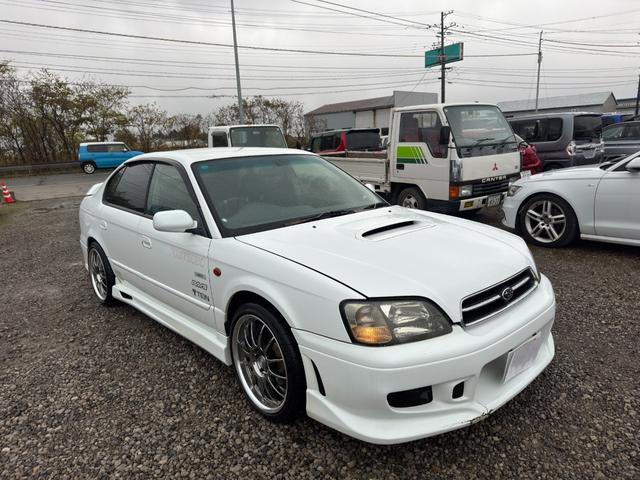 レガシィＢ４ ＲＳＫ　エアコン　パワーステアリング　パワーウィンドウ　運転席エアバッグ　ＡＢＳ　助手席エアバッグ　ＨＩＤ（8枚目）