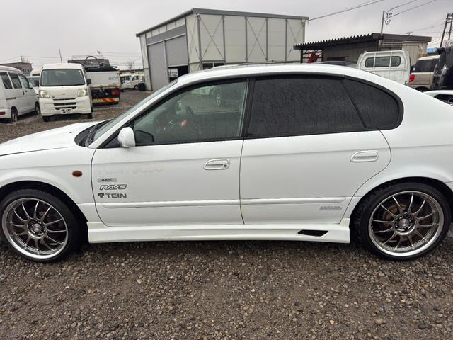 レガシィＢ４ ＲＳＫ　エアコン　パワーステアリング　パワーウィンドウ　運転席エアバッグ　ＡＢＳ　助手席エアバッグ　ＨＩＤ（12枚目）