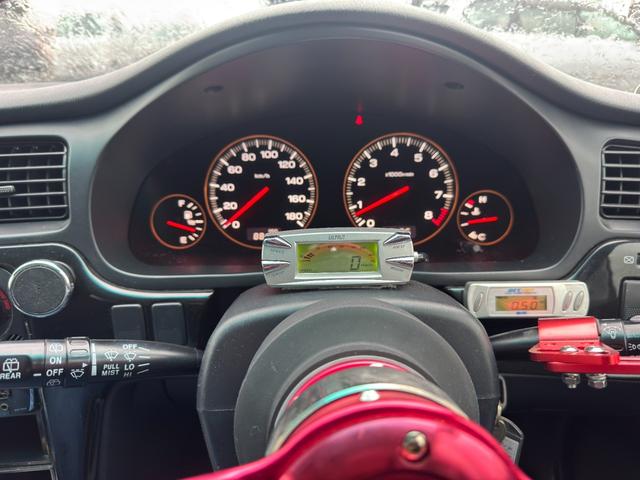 レガシィＢ４ ＲＳＫ　エアコン　パワーステアリング　パワーウィンドウ　運転席エアバッグ　ＡＢＳ　助手席エアバッグ　ＨＩＤ（22枚目）