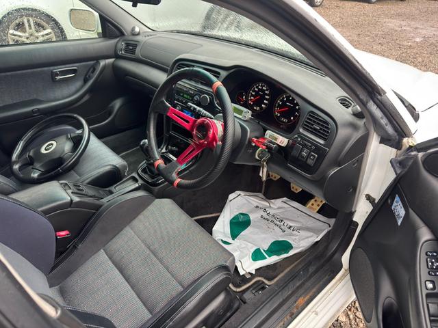 レガシィＢ４ ＲＳＫ　エアコン　パワーステアリング　パワーウィンドウ　運転席エアバッグ　ＡＢＳ　助手席エアバッグ　ＨＩＤ（27枚目）