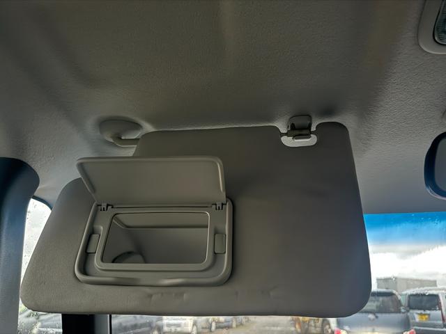 N-BOXカスタム G・ターボパッケージ エアコン パワーステアリング パワーウィンドウ盗難防止システム 電動格納ミラー オートライト(23枚目)