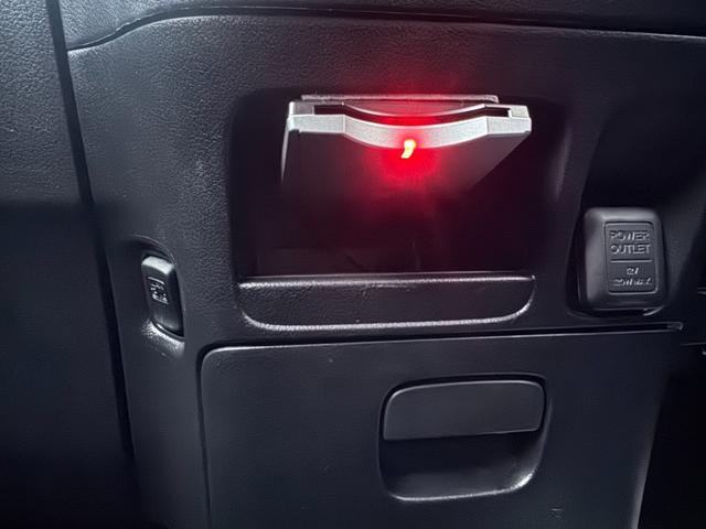 N-BOXカスタム G・ターボパッケージ エアコン パワーステアリング パワーウィンドウ盗難防止システム 電動格納ミラー オートライト(25枚目)