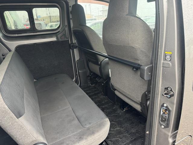 ＮＶ２００バネットバン ＤＸ　エアコン　パワステ　パワーウインドウ　エアバック　ナビ（15枚目）