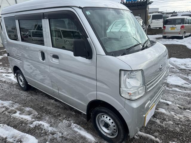 NV100クリッパーバン DX エマージェンシーブレーキパッケージ エマージェンシーブレーキパッケージ エアコン バックカメラ エアバッグ ナビ TV 4WD(6枚目)