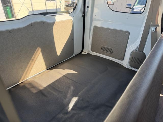 エブリイ PA エアコン エアバック MTモード付 4WD(19枚目)