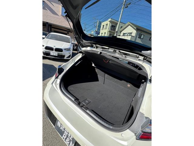 カローラスポーツ Ｇ　Ｚ　Ｇ　Ｚ　禁煙　バックカメラ　衝突軽減　レーダークルーズ　レーンキープ　電動パーキングドライブレコーダー　純正ディスプレイオーディオＥＴＣオートマチックハイビームＢｌｕｅｔｏｏｔｈ（16枚目）