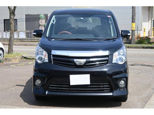 Ｓｉ　ナビＴＶ　バックカメラ　ＥＴＣ　両側電動スライドドア　８人乗り　４ＷＤ　車検２年　法定点検整備付き　パドルシフト　エンジンスターター　スマートキー　プッシュスタート(13枚目)