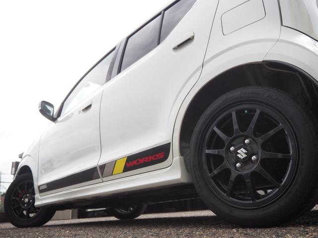 アルトワークス ベースグレード　５ＭＴ　ターボ　純正オーディオ　レカロシート　プッシュスタート　ＨＩＤヘッドライト　ＫＹＢショック　革巻きステアリング　オートエアコン　フロントフォグランプ　ミラーヒーター　純正１５インチＡＷ（48枚目）