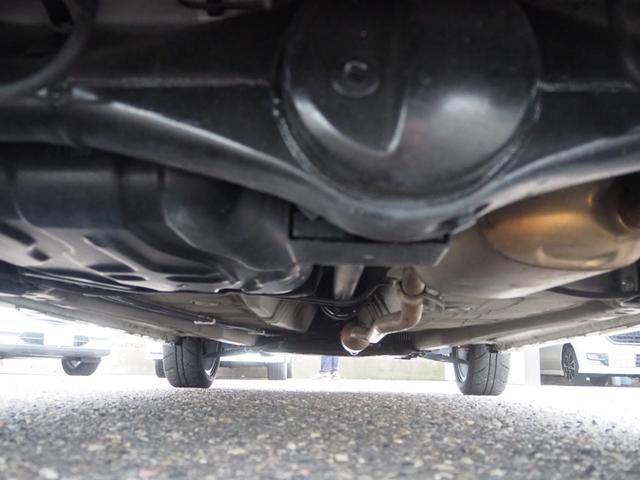 アルトワークス ベースグレード　５ＭＴ　ターボ　純正オーディオ　レカロシート　プッシュスタート　ＨＩＤヘッドライト　ＫＹＢショック　革巻きステアリング　オートエアコン　フロントフォグランプ　ミラーヒーター　純正１５インチＡＷ（51枚目）