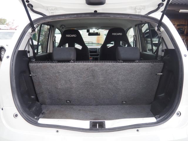 アルトワークス ベースグレード　５ＭＴ　ターボ　純正オーディオ　レカロシート　プッシュスタート　ＨＩＤヘッドライト　ＫＹＢショック　革巻きステアリング　オートエアコン　フロントフォグランプ　ミラーヒーター　純正１５インチＡＷ（54枚目）