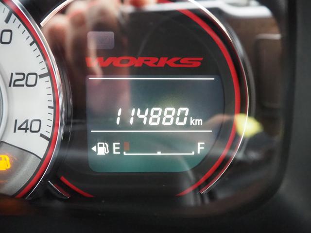 アルトワークス ベースグレード　５ＭＴ　ターボ　純正オーディオ　レカロシート　プッシュスタート　ＨＩＤヘッドライト　ＫＹＢショック　革巻きステアリング　オートエアコン　フロントフォグランプ　ミラーヒーター　純正１５インチＡＷ（64枚目）