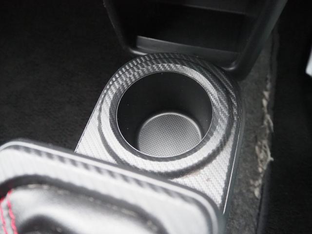 アルトワークス ベースグレード　５ＭＴ　ターボ　純正オーディオ　レカロシート　プッシュスタート　ＨＩＤヘッドライト　ＫＹＢショック　革巻きステアリング　オートエアコン　フロントフォグランプ　ミラーヒーター　純正１５インチＡＷ（68枚目）