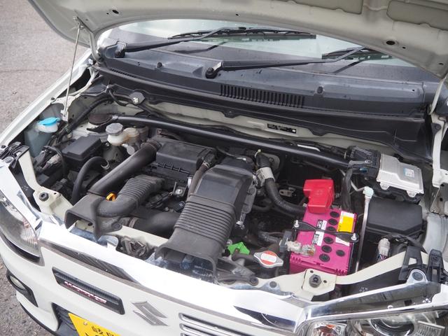 アルトワークス ベースグレード　５ＭＴ　ターボ　純正オーディオ　レカロシート　プッシュスタート　ＨＩＤヘッドライト　ＫＹＢショック　革巻きステアリング　オートエアコン　フロントフォグランプ　ミラーヒーター　純正１５インチＡＷ（71枚目）